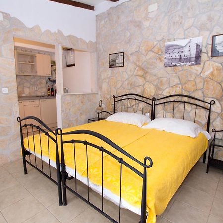 Apartments Marina Τρογκίρ Δωμάτιο φωτογραφία