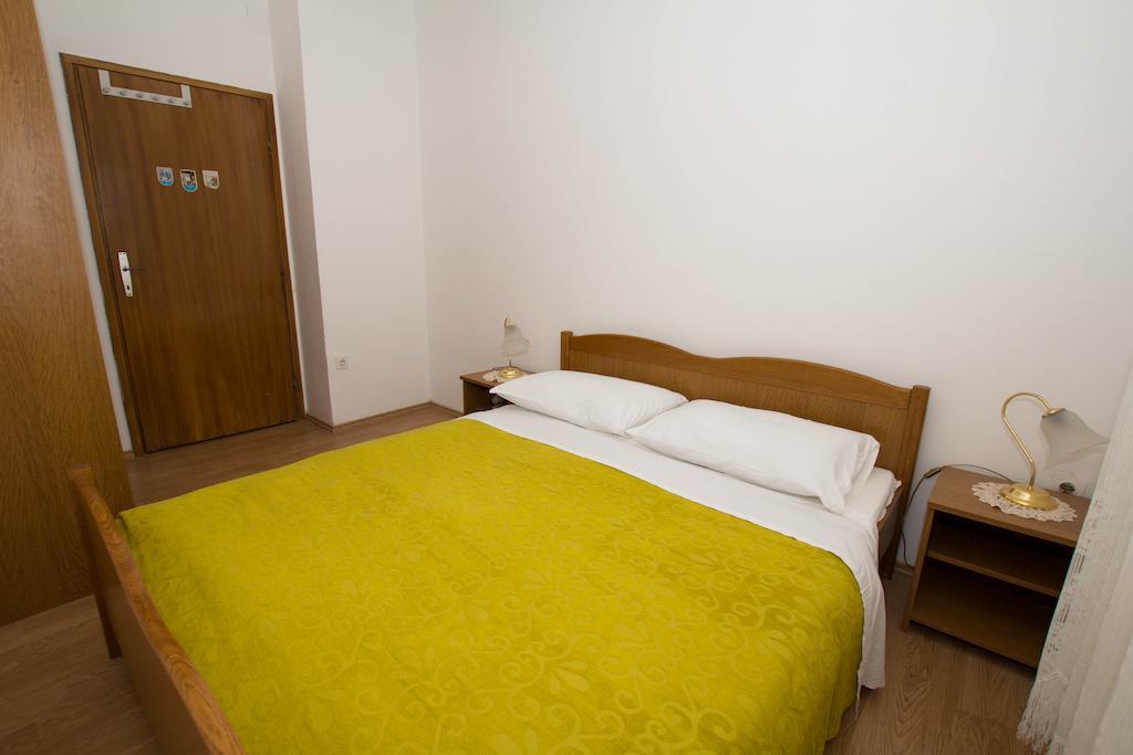 Apartments Marina Τρογκίρ Δωμάτιο φωτογραφία